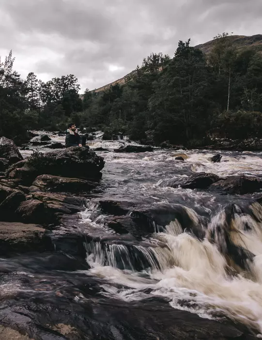 Scotland travel itinerary Killin Falls of Dochart by Dancing the Earth