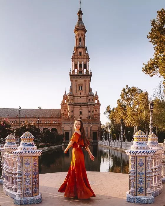 Seville weekend itinerary, Plaza de Espana tower by Dancing the Earth