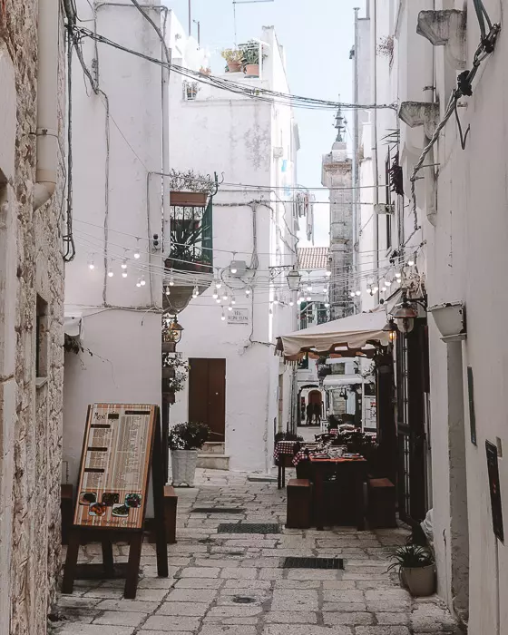 Restaurants in Cisternino, Puglia travel guide by Dancing the Earth
