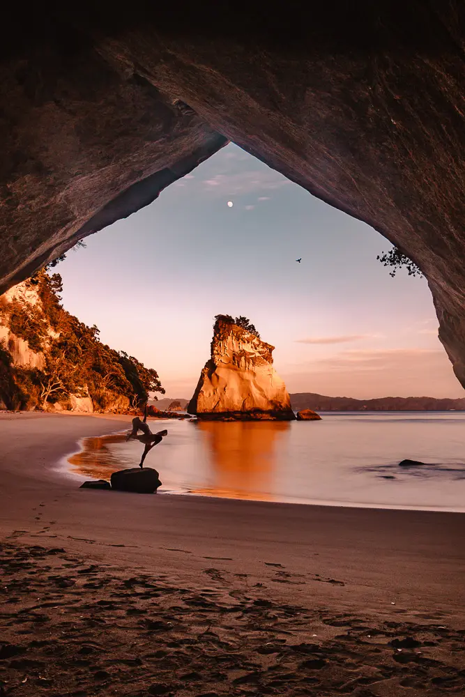 Cathedral Cove, North Island Photography Spots, Dancing the Earth