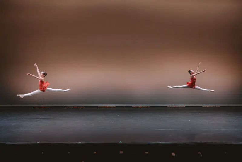 Dancing-the-Earth-ballet-photography-10