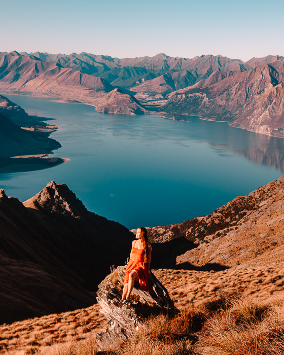 Golden light on Lake Hawea, Dancing the Earth
