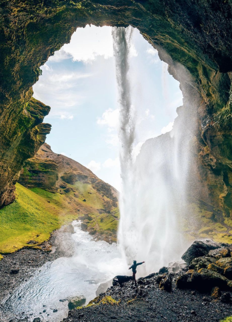 The ultimate travel guide to South Iceland • Dancing the earth