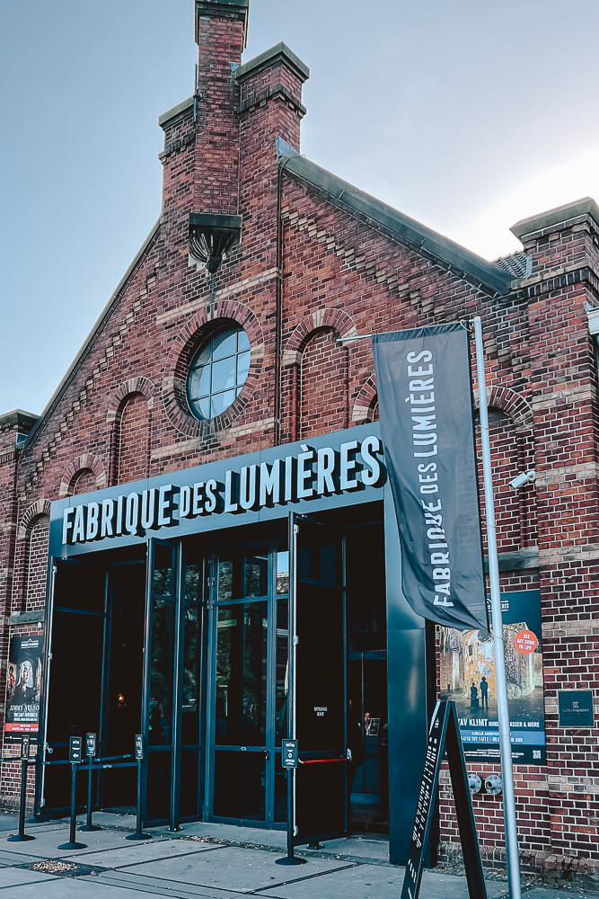 Fabrique des Lumières in Amsterdam, by Dancing The Earth