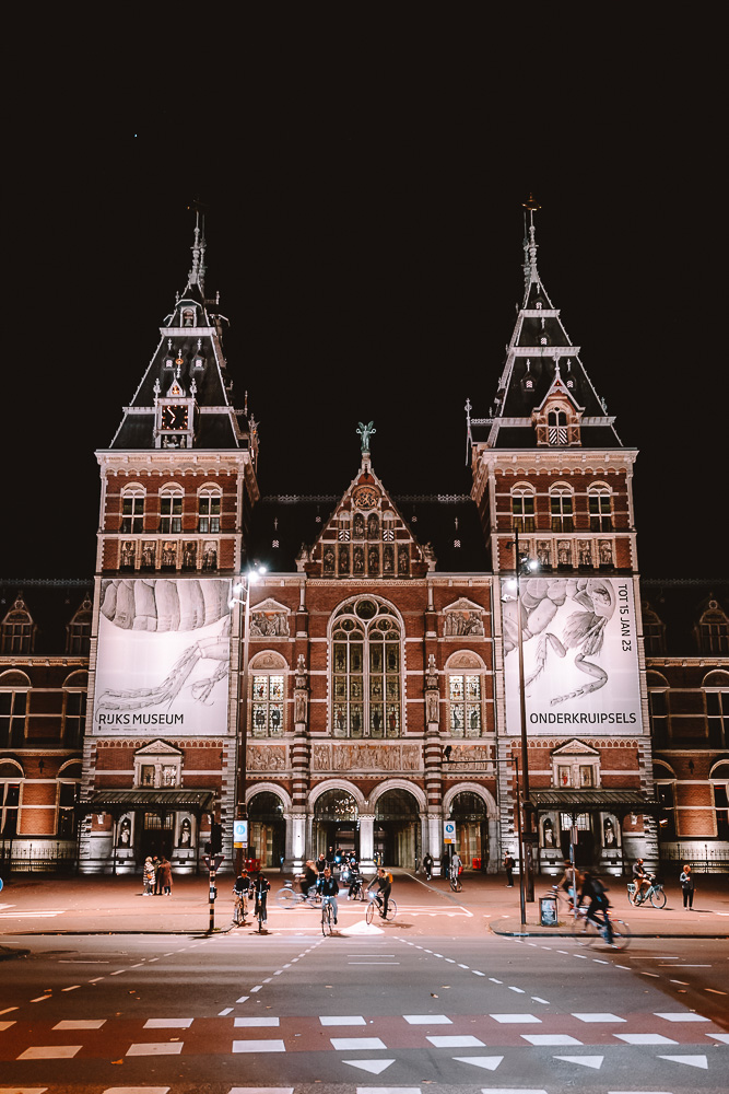 Rijksmuseum, Amsterdam, Dancing the Earth