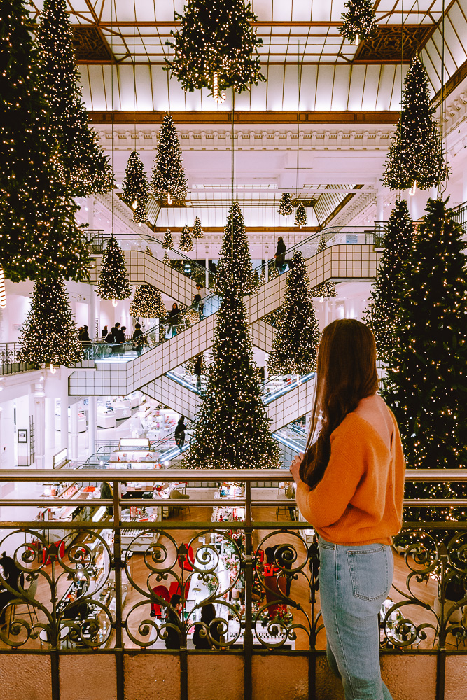 Christmas time at Le Bon Marché, 2018, Dancing the Earth