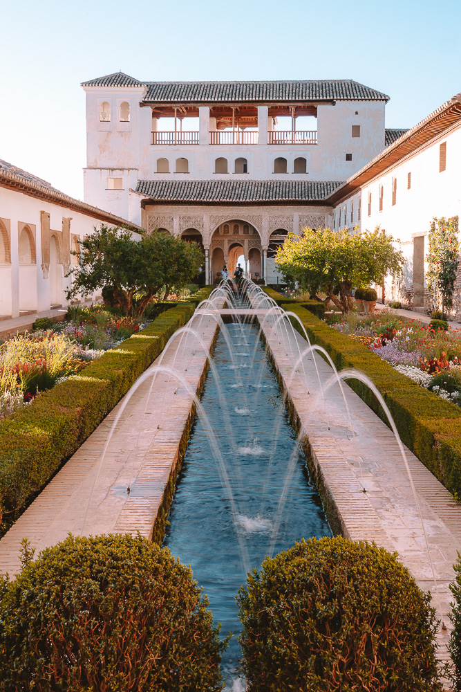 Granada weekend itinerary, Alhambra Generalife long exposure by Dancing the Earth