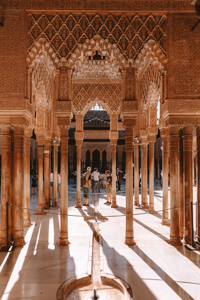 Granada weekend itinerary, Alhambra arches by Dancing the Earth