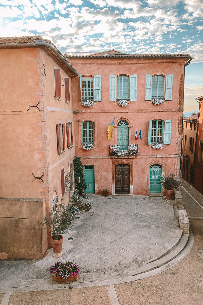 Provence Ultimate Itinerary, Roussillon townhall, by Dancing the Earth