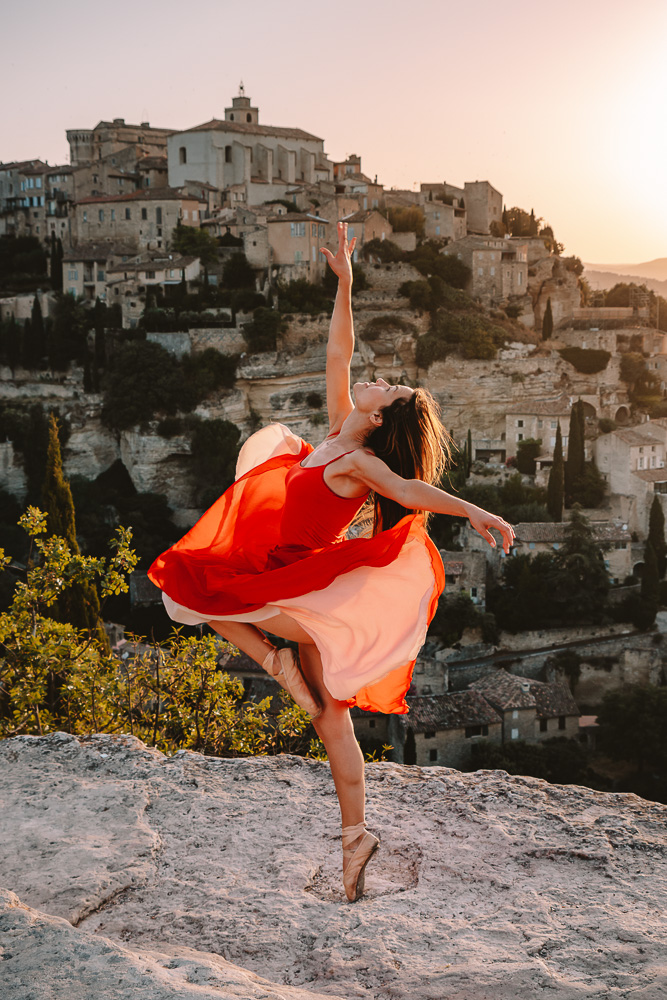 Provence villages, Gordes viewpoint, by Dancing the Earth