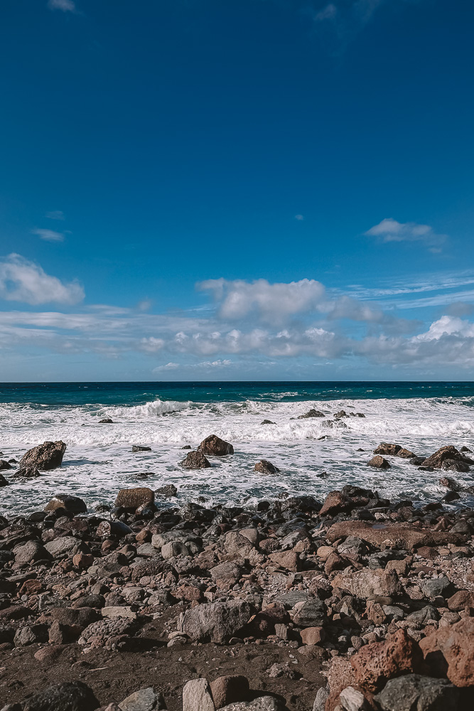 Playa del Ingles, by Dancing the Earth