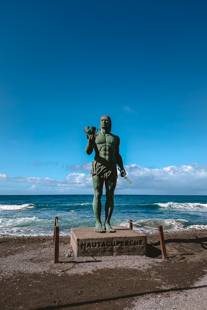 Valle Gran Rey, Estatua de Hautacuperche, by Dancing the Earth