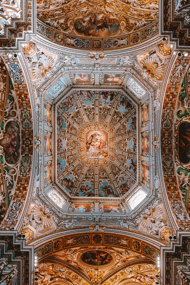 Bergamo, Basilica main ceiling, by Dancing the Earth