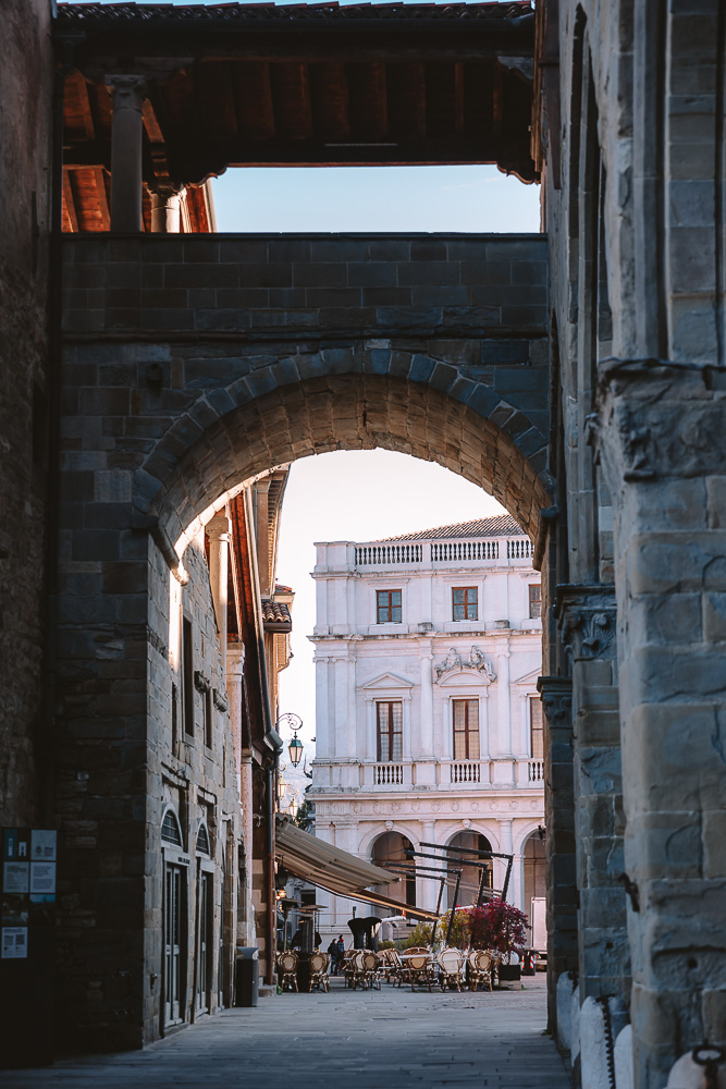 Bergamo, Piazza Vecchia, by Dancing the Earth