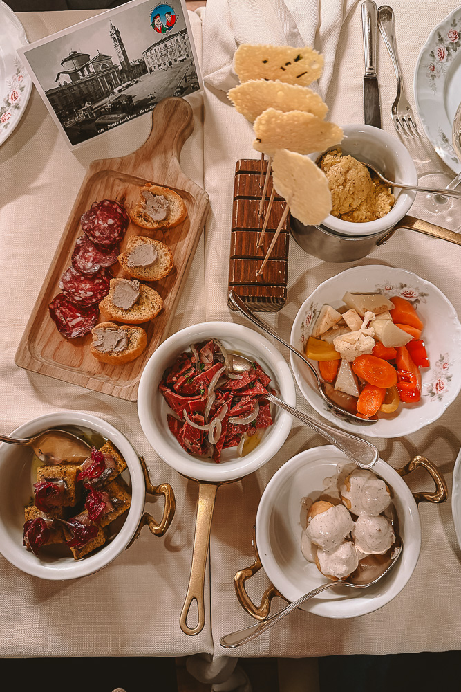 Bergamo, traditional restaurant, aperitivo, by Dancing the Earth